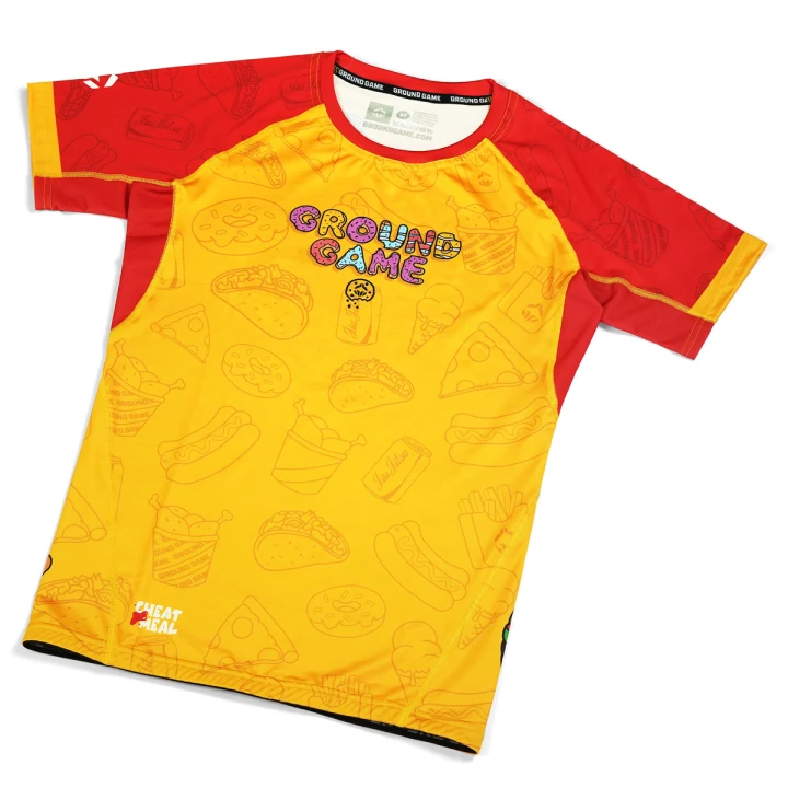 Rashguard treningowy Ground Game Cheat Meal krótki rękaw – ujęcie z przodu