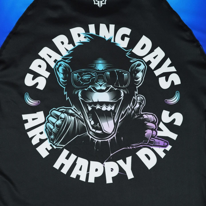 Rashguard Ground Game Cheeky Monkey krótki rękaw – zbliżenie grafiki Sparring days are happy da