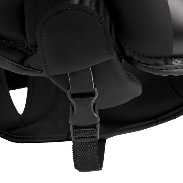 Regulacja rzepowa i zapięcie na potylicy kasku bokserskiego Ground Game Stripe Black